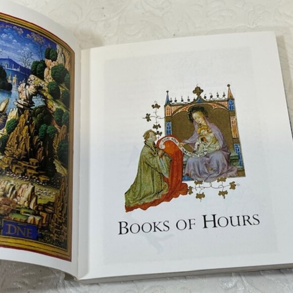 Miniature Series Books of Hours Medieval Manuscripts 1996 Softcover 4"x4.75"NEW - Picture 2 of 9